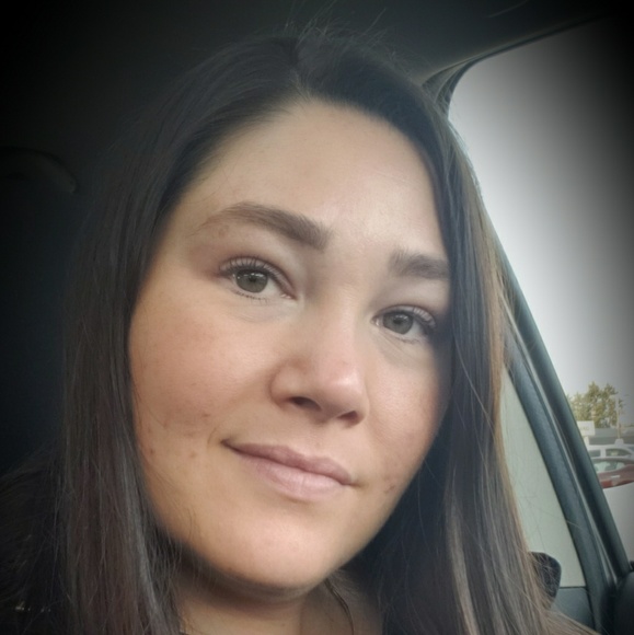 Meet your Posher, Gina - Picture 1 of 1